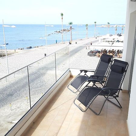 Lighthouse By The Sea Lovely 2Bdr Apartment 파포스 외부 사진